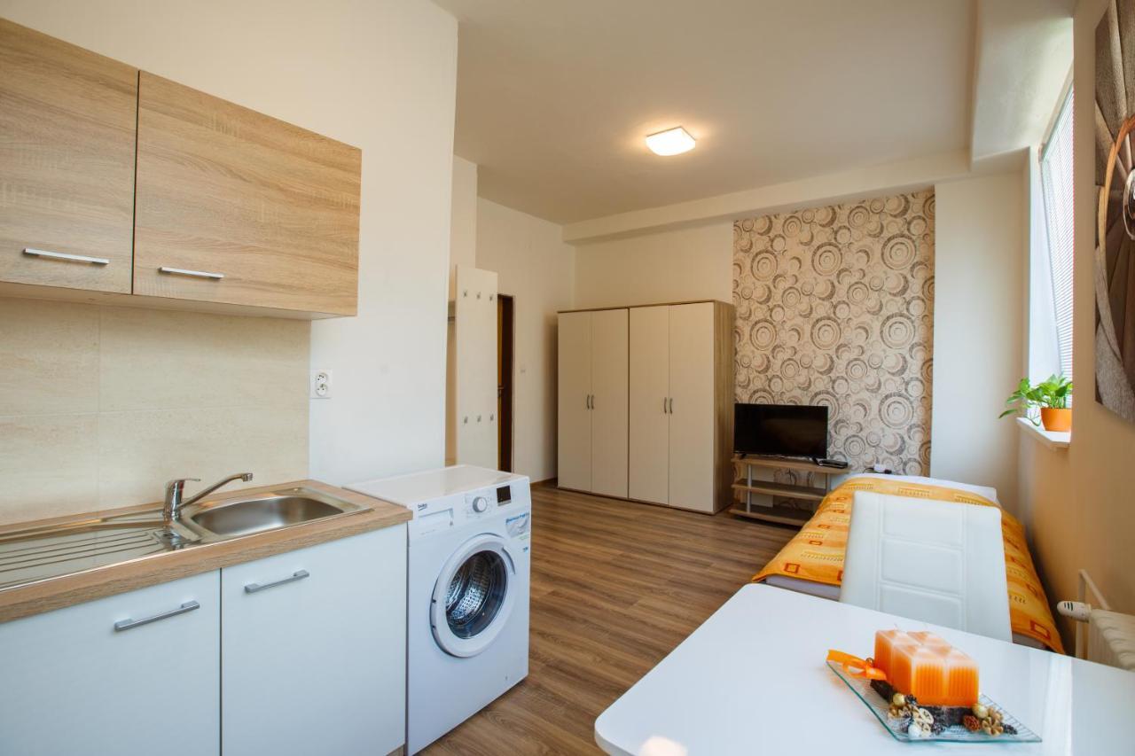 Agro Complex Apartments Nitra Eksteriør billede